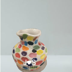 Personalisierte Keramikvase: Einzigartiges Kunstwerk, individuell gestaltete Vase, gedrehte Vase, handgefertigte Blumenvase.