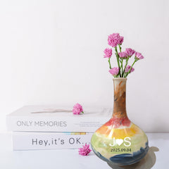 Personalisierte Keramikvase: Einzigartiges Kunstwerk, individuell gestaltete Vase, gedrehte Vase, handgefertigte Blumenvase.