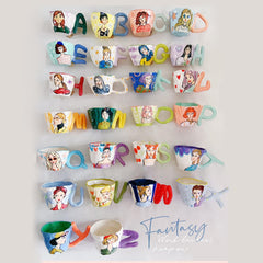 Personalisierte Tasse mit Cartoon-Porträt | Lustiges Karikatur-Geschenk nach Foto | Personalisierbar mit Anfangsbuchstaben | Einzigartiges personalisiertes Geschenk für Sie und Ihn