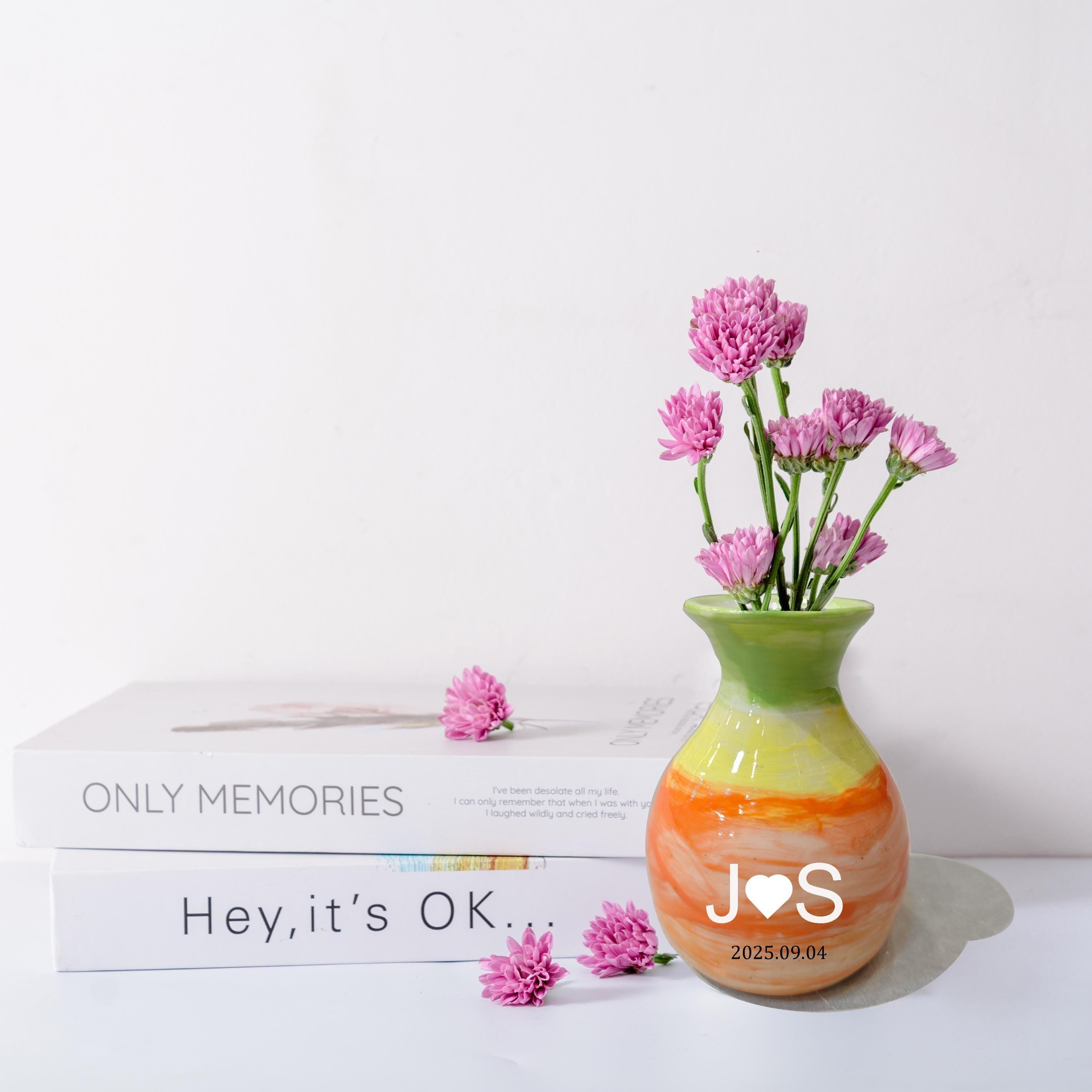 Personalisierte Hochzeitsvase, Keramikvase für Verlobungen, Jubiläumsgeschenke, handgefertigte Vase, Keramikkunst, Blumenvase, einzigartige Vase, moderne Keramik