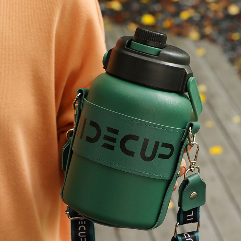 Thermosbecher aus Edelstahl, großes Fassungsvermögen, tragbarer Trinkbecher für draußen mit Strohhalm