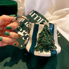 Personalisierter, handbemalter Weihnachtsbecher: Glasiertes Porzellan, individueller Name &amp; Logo